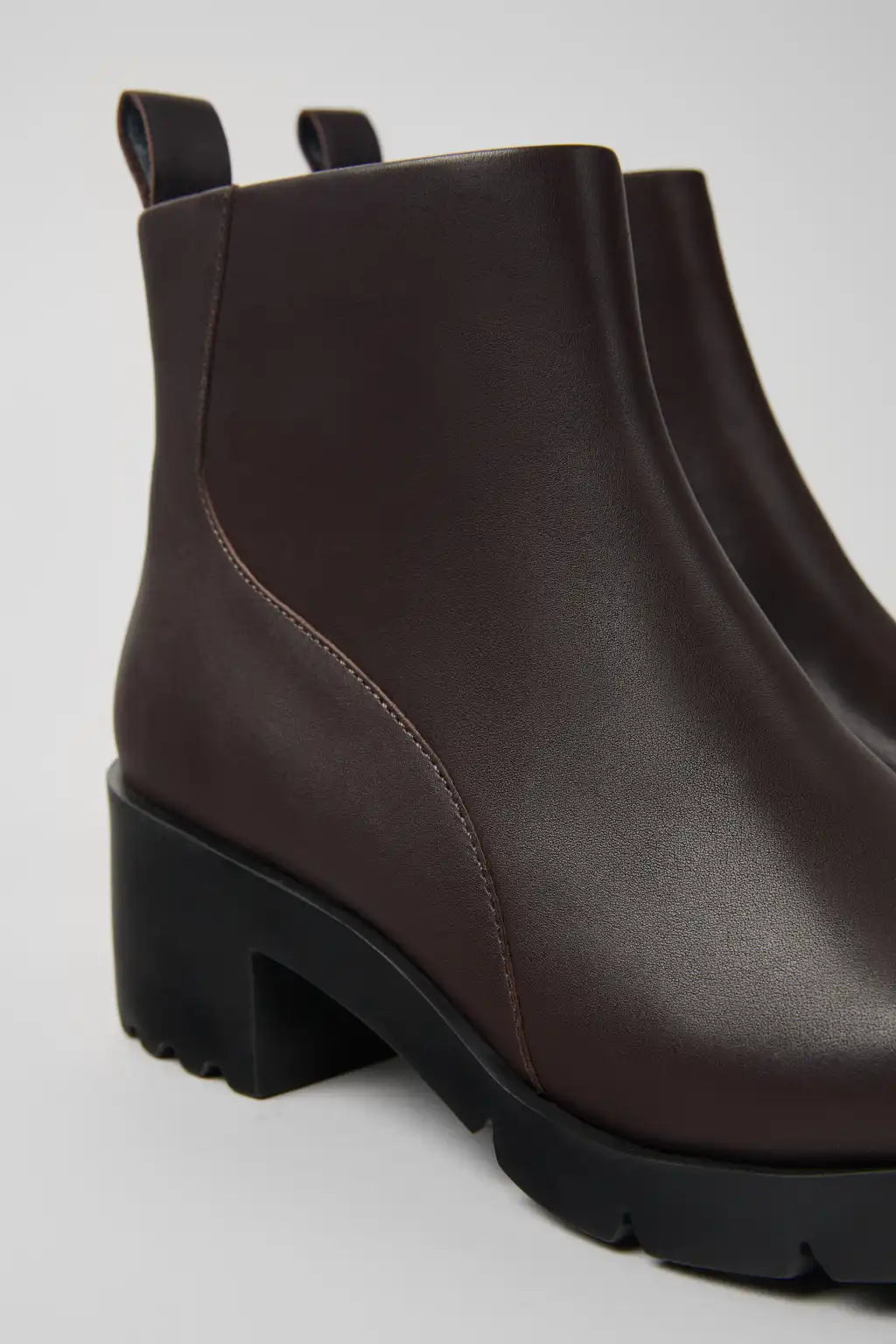Wanda Black Leather Ankle Boots for Women.