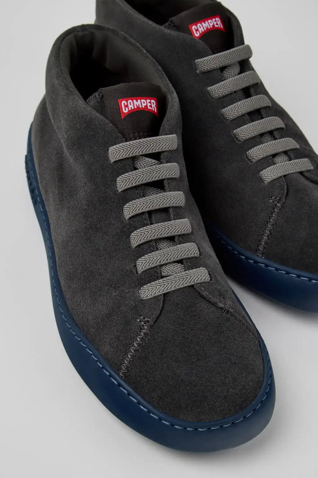 Peu Touring Black Leather Sneakers for Men.
