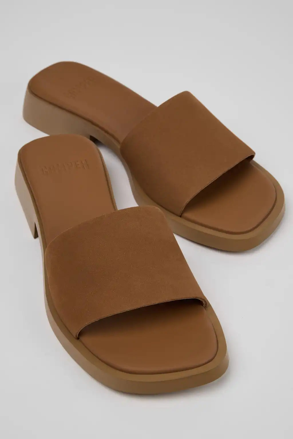 Dana Black Leather Sandals for Women.