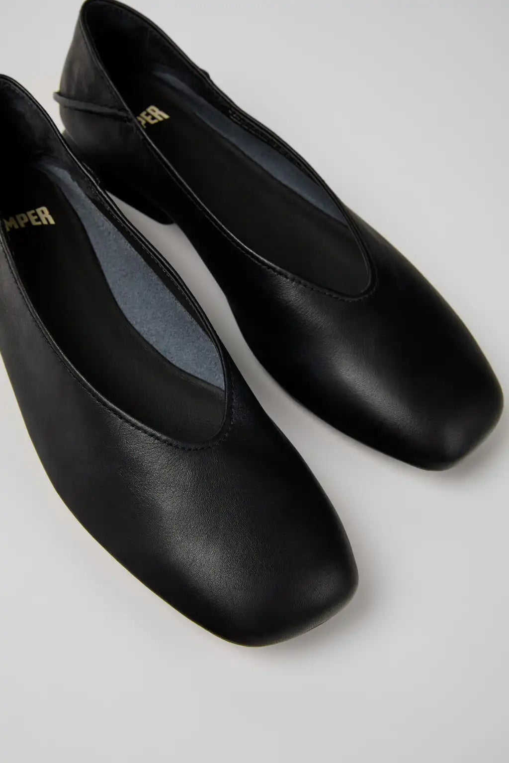Casi Myra Black Leather Ballerinas for Women.