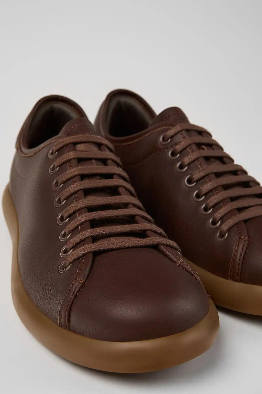 Pelotas Soller White Leather Sneakers for Men.