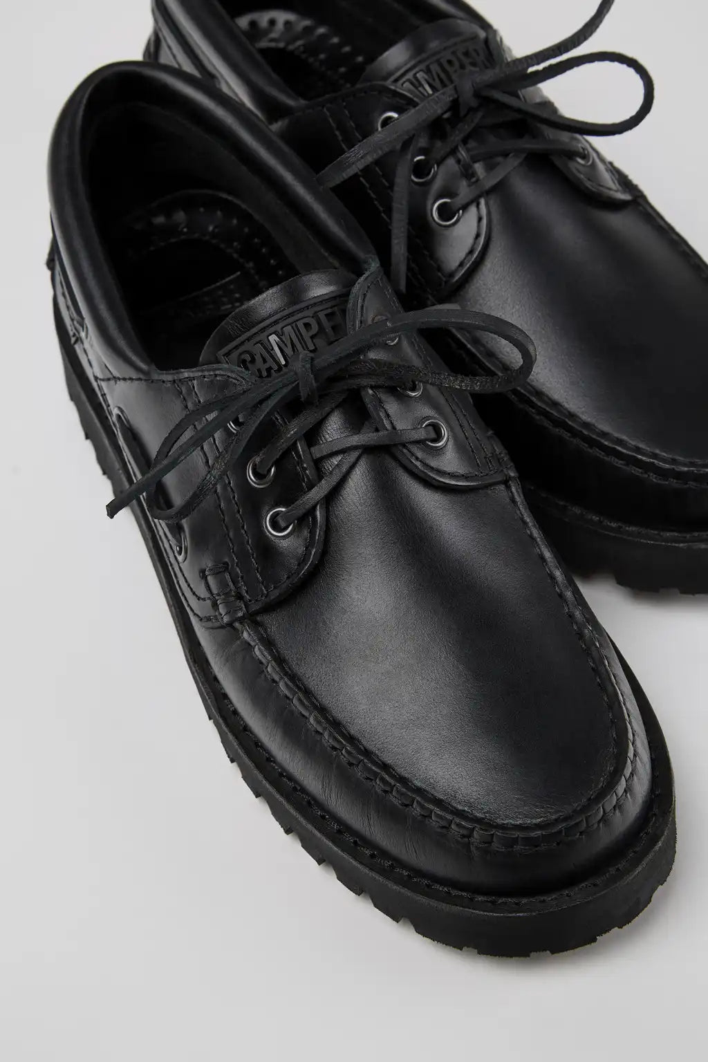 Nautico Brown Leather Nautical Shoes for Men.