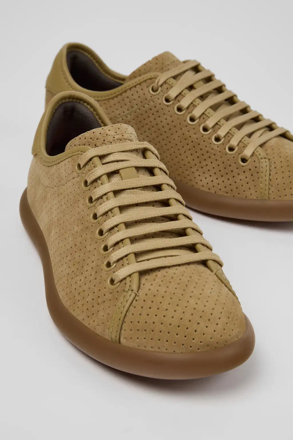Pelotas Soller White Leather Sneakers for Women.
