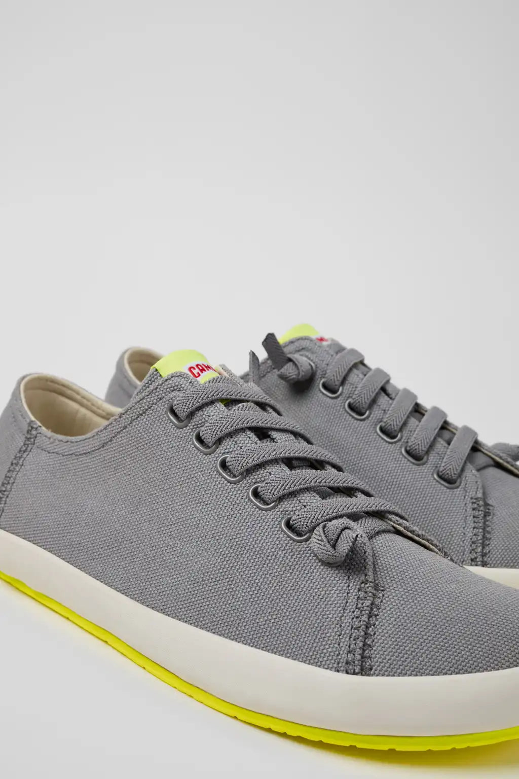 Peu Rambla Gray Recycled Cotton Sneakers for Men.