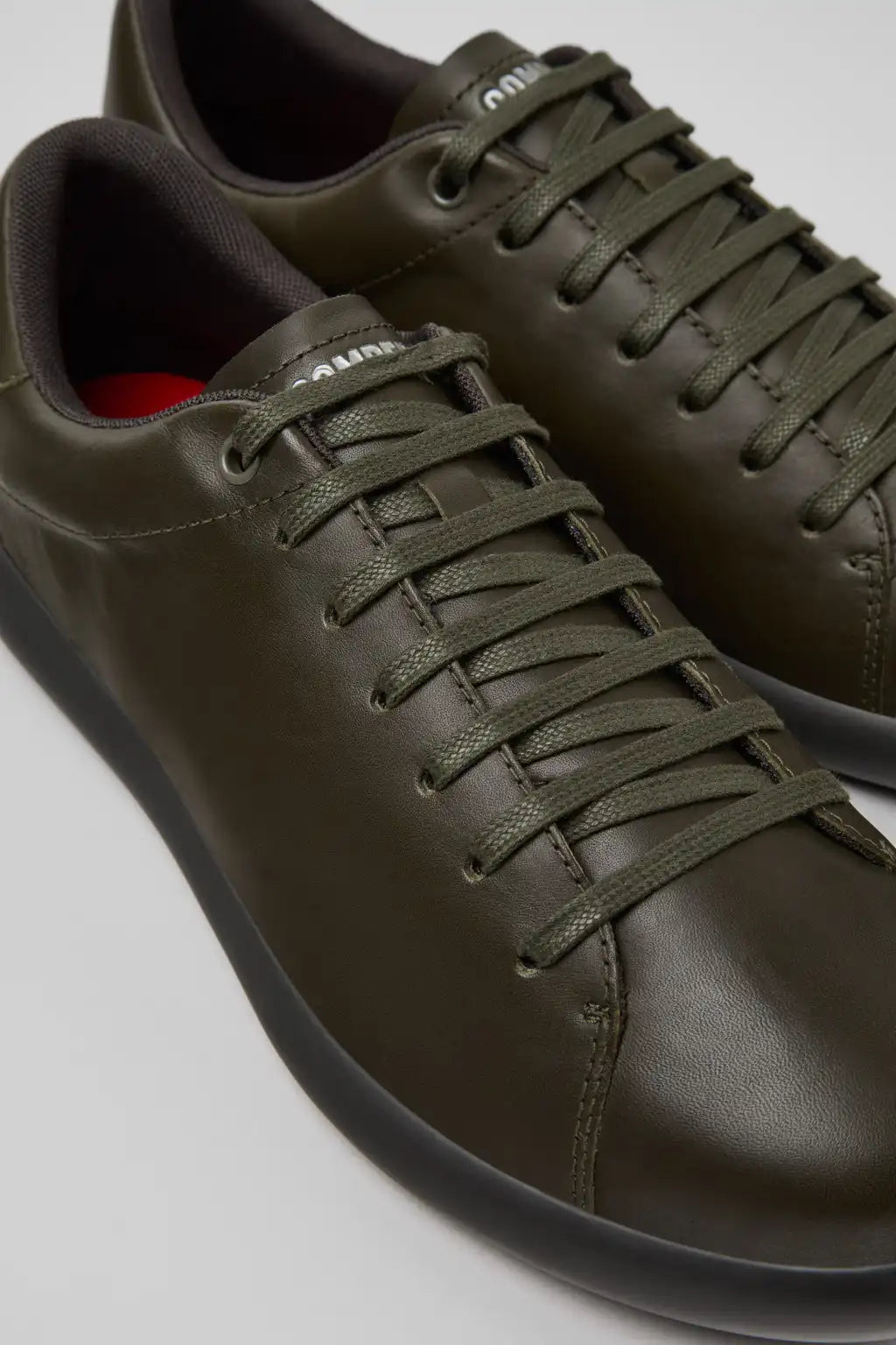 Pelotas Soller Brown Leather Sneakers for Men.