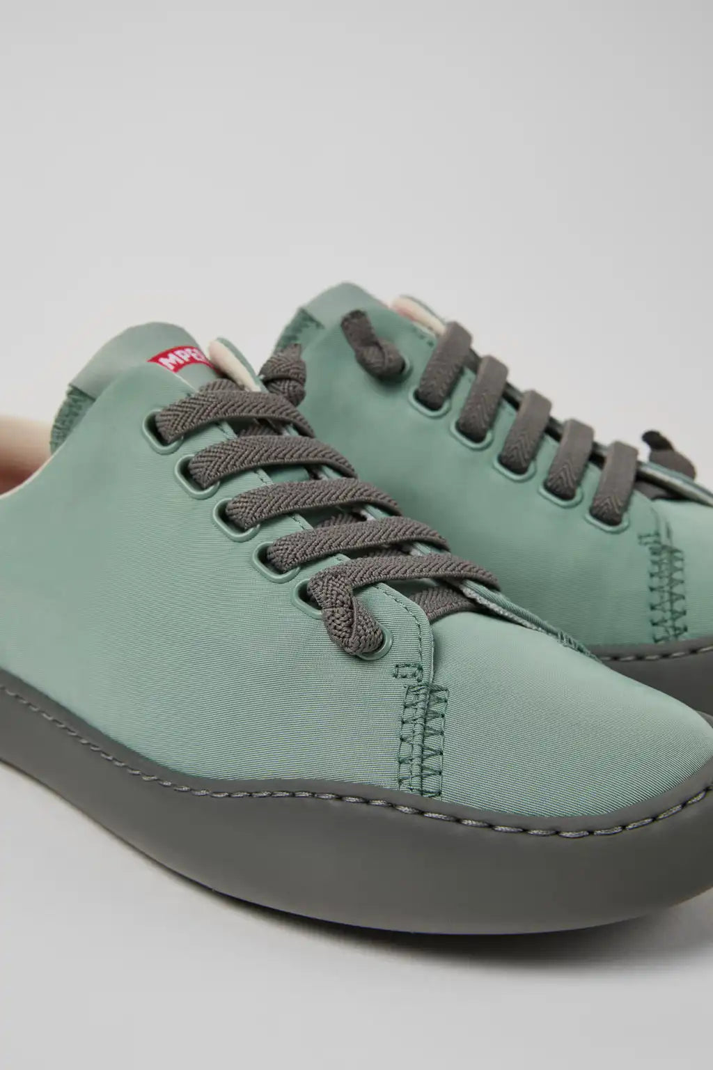 Peu Touring Green Recycled PET Women's Sneakers.