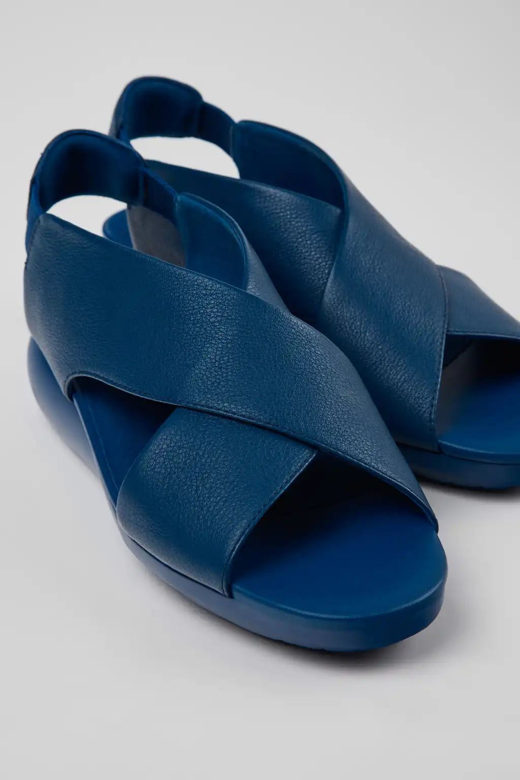 Balloon Black Leather Sandals for Women.