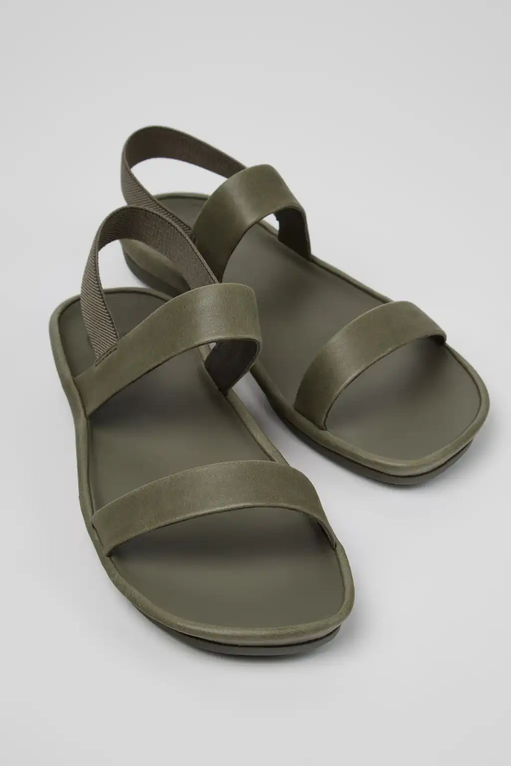 Right Isla Black Leather Sandals for Women.
