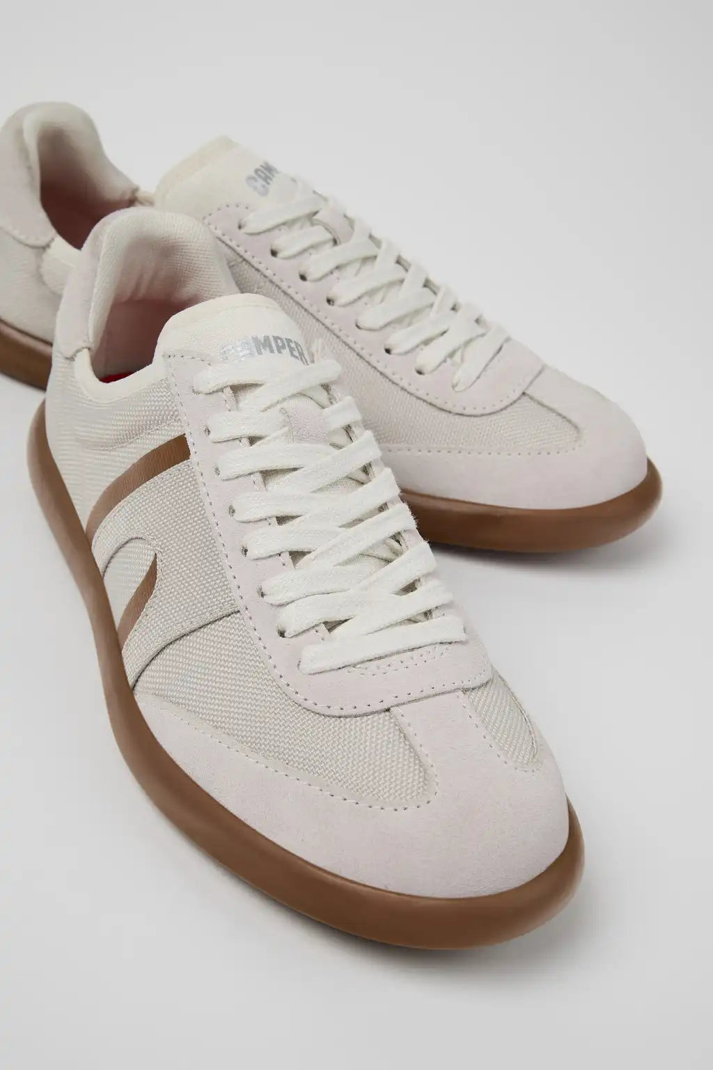 Pelotas Soller Brown Tencel Lyocell and Recycled Textile Sneakers for Women.