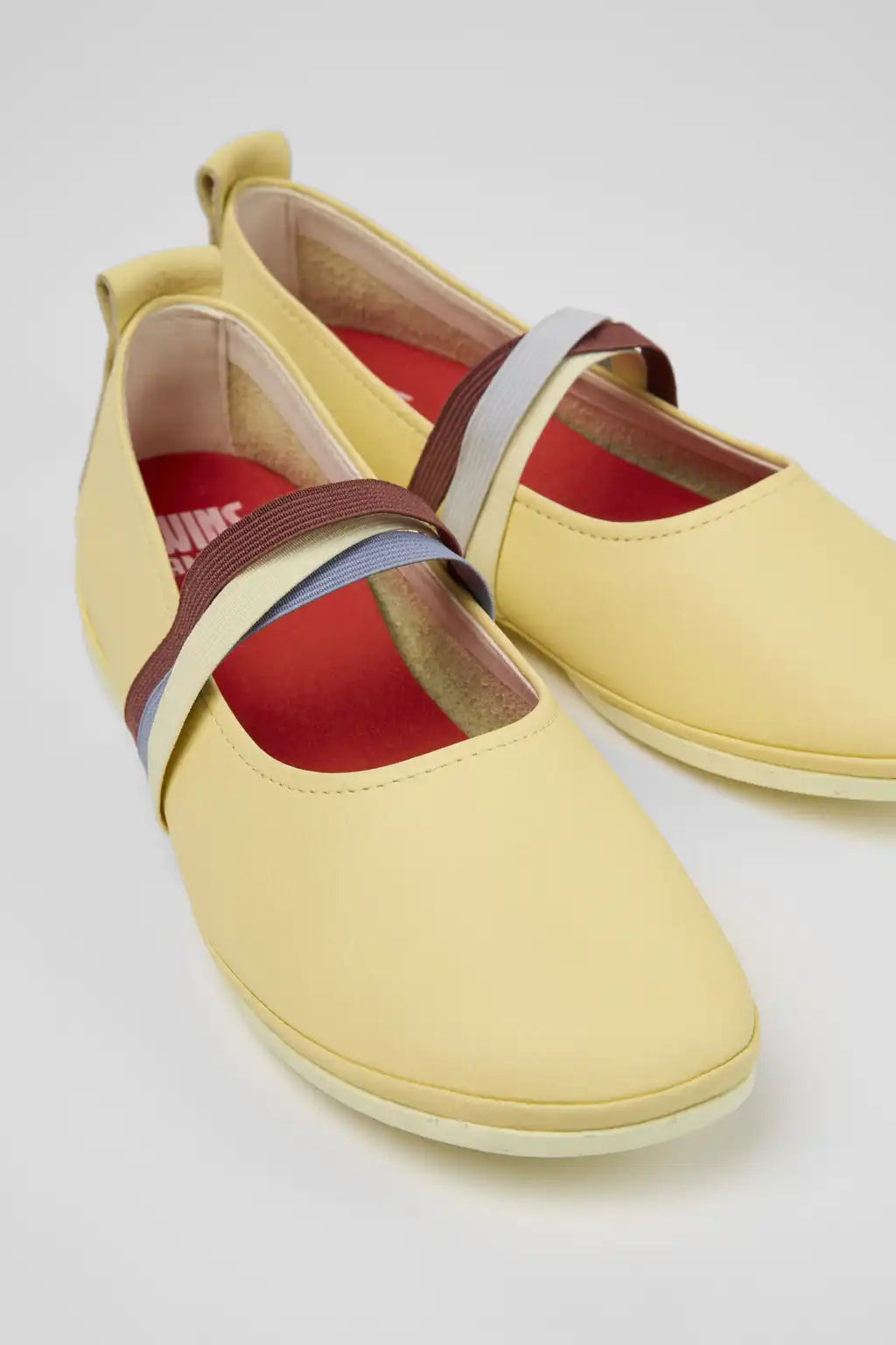 Twins Black Leather Ballerinas for Women.