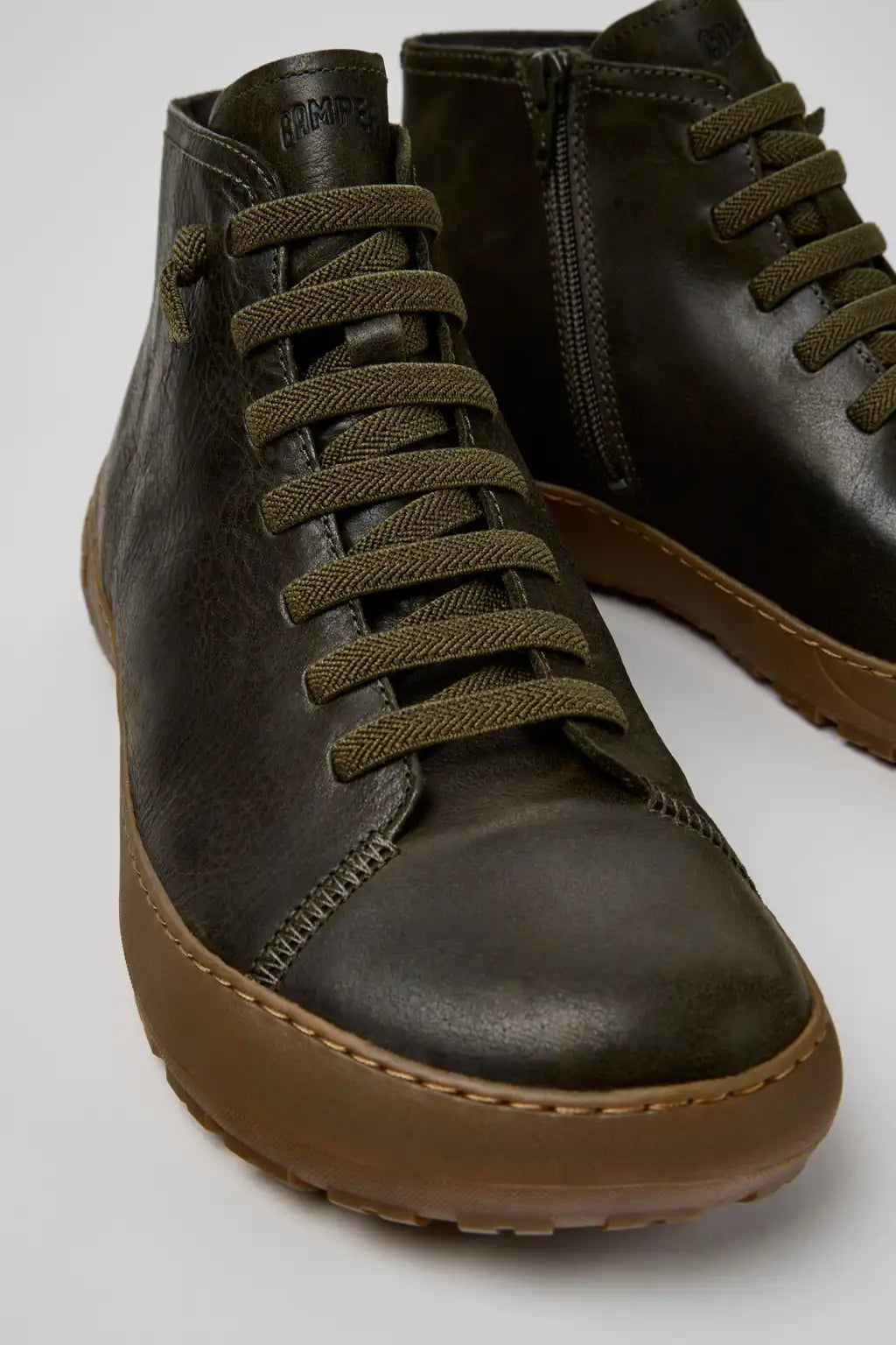 Peu Serra Black Leather Ankle Boots for Men.