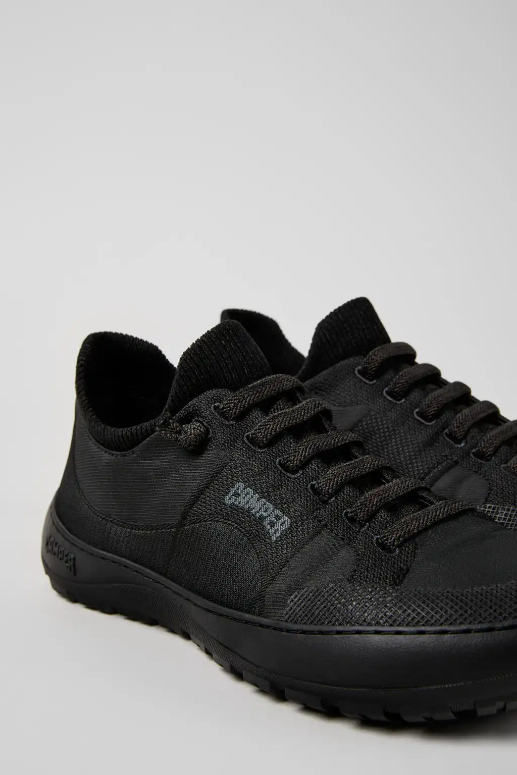 Peu Serra Gray Recycled PET and Engineered Materials Sneakers for Women.