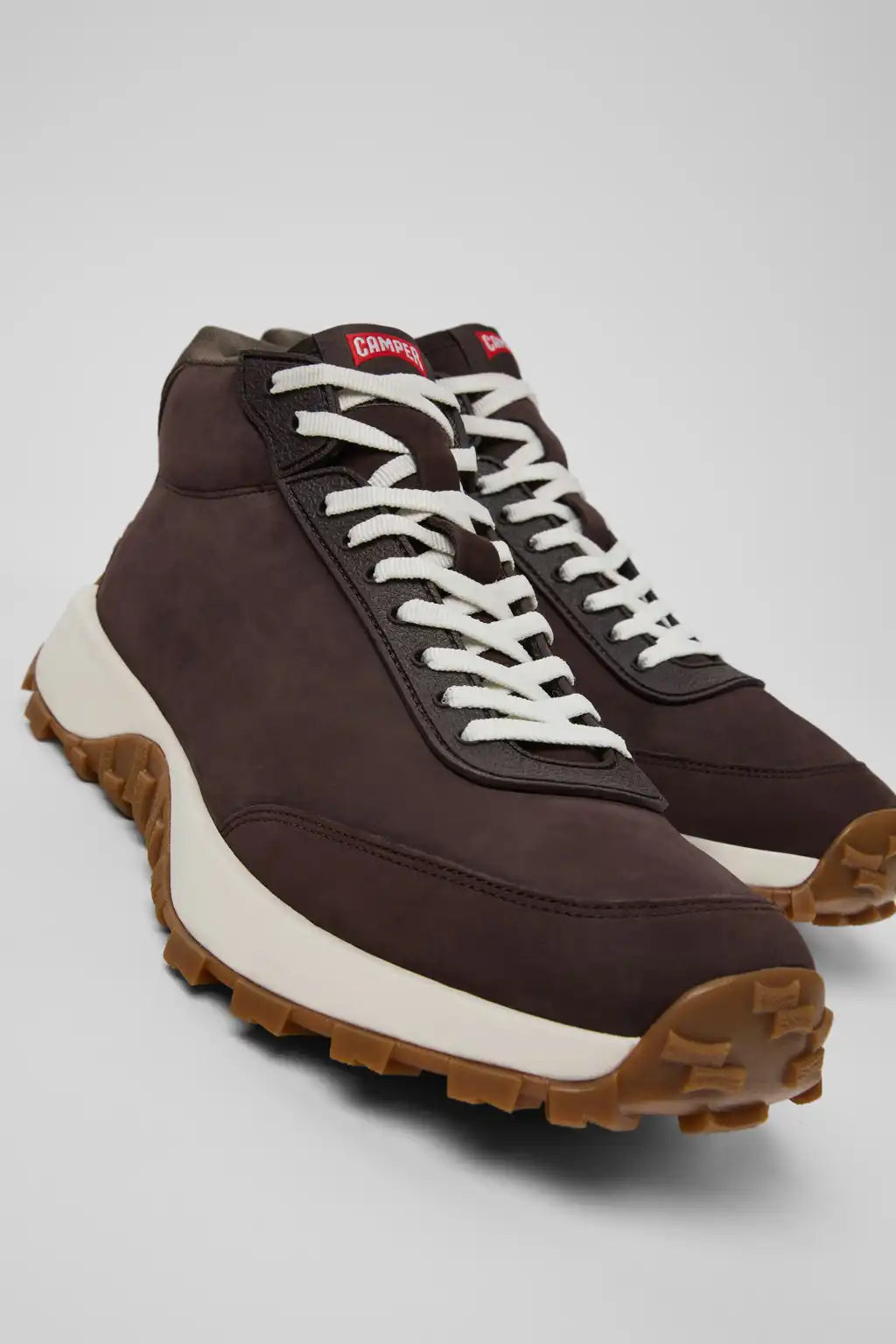 Drift Trail Black Leather Sneakers for Men.