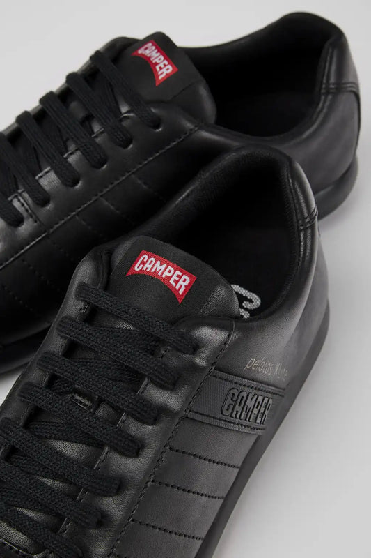 Pelotas XLite Black Leather Shoes for Men.