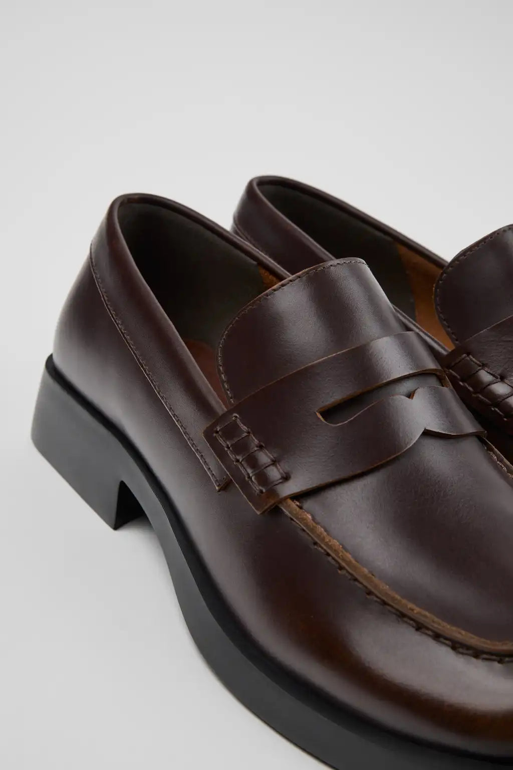 Donna Blue Nubuck Leather Moccasins for Women.