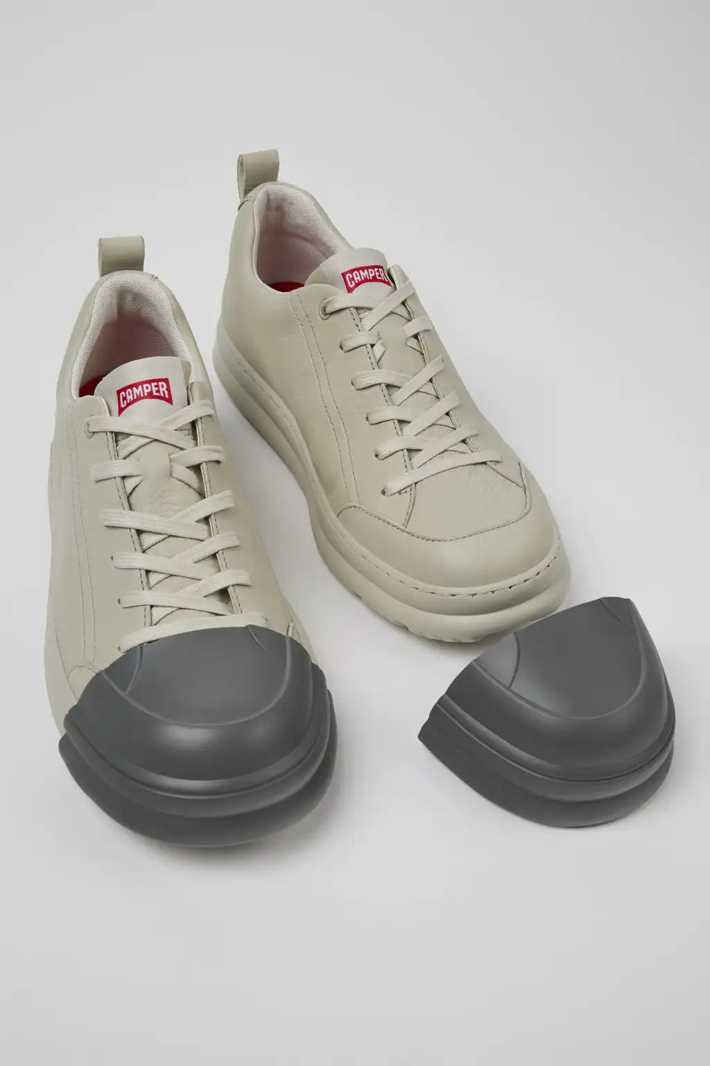 Junction Runner Black Leather Sneakers for Men.