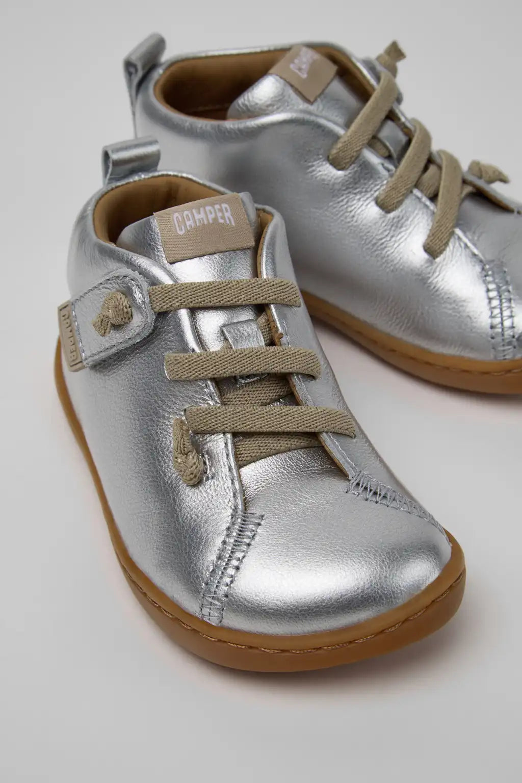 Twins White Leather Ankle Boots for Children.