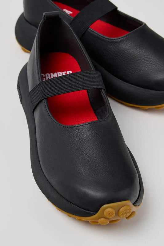 Pelotas Athens Black Leather Ballerinas for Women.
