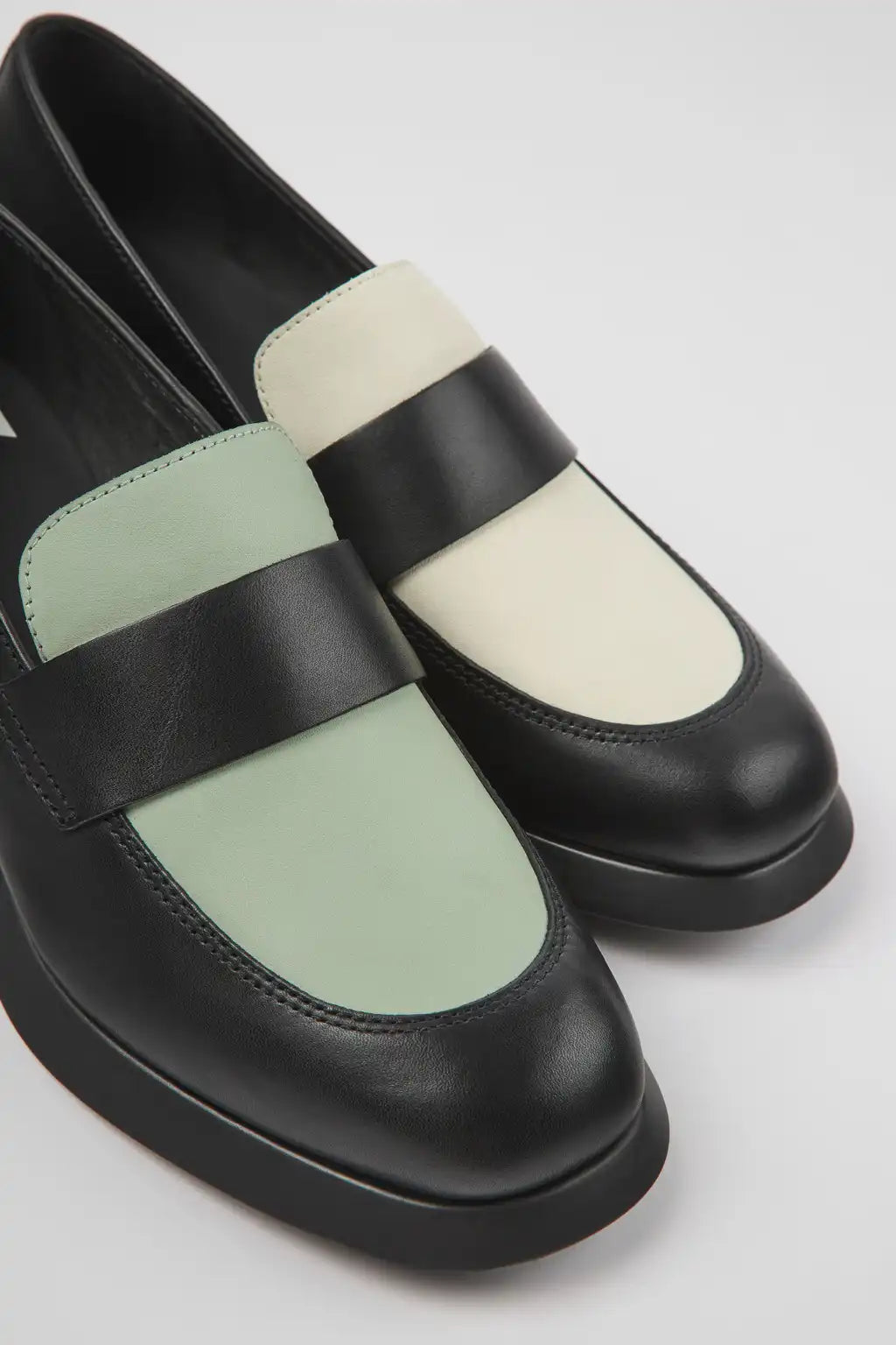 Twins Black leather moccasins for women