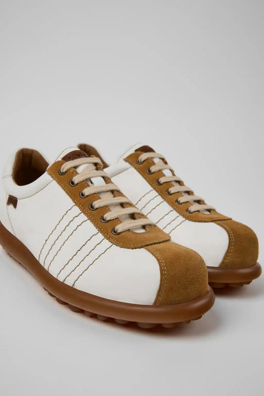 Pelotas White Suede and Leather Shoes for Women.