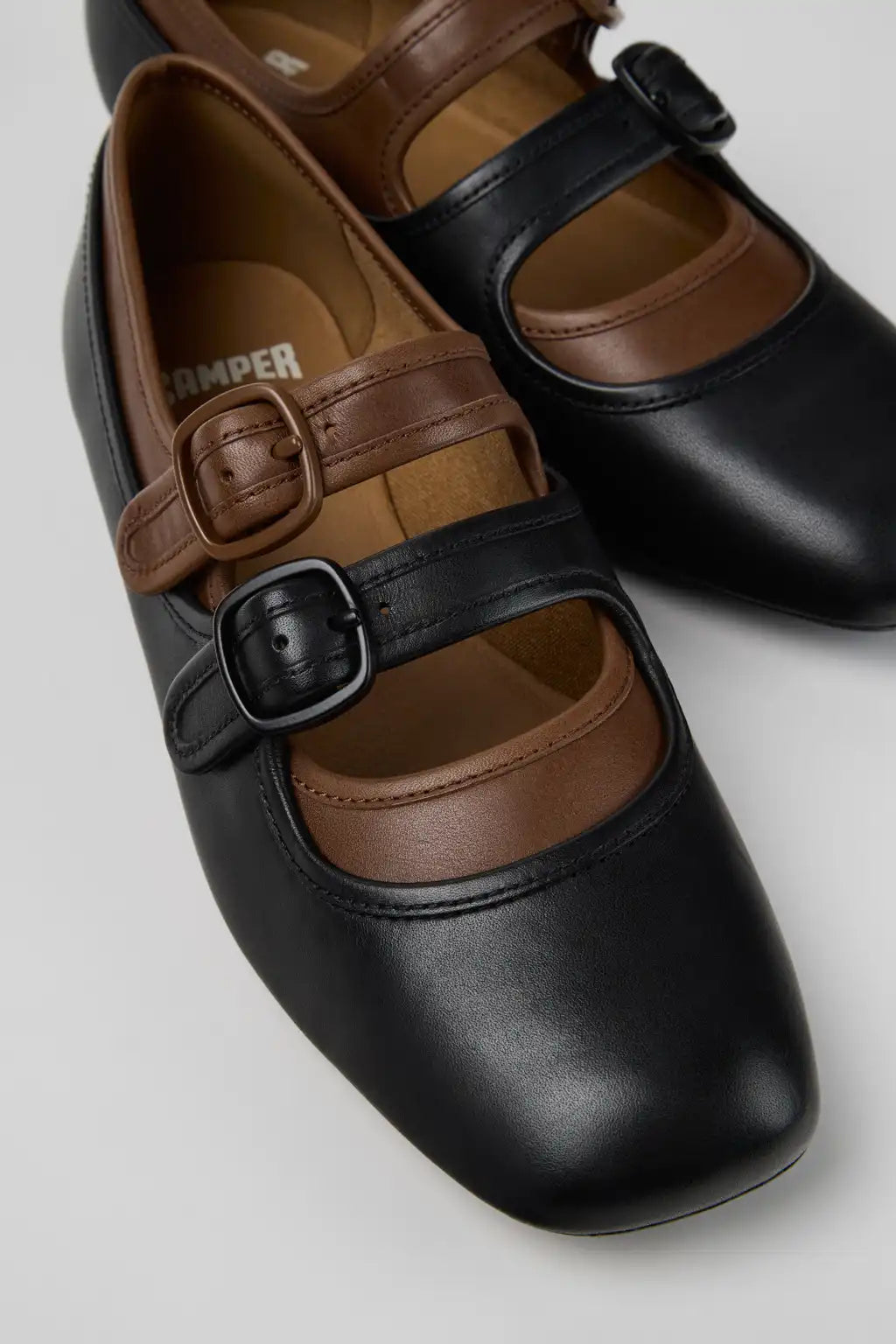 Casi Myra Black Leather Ballerinas for Women.