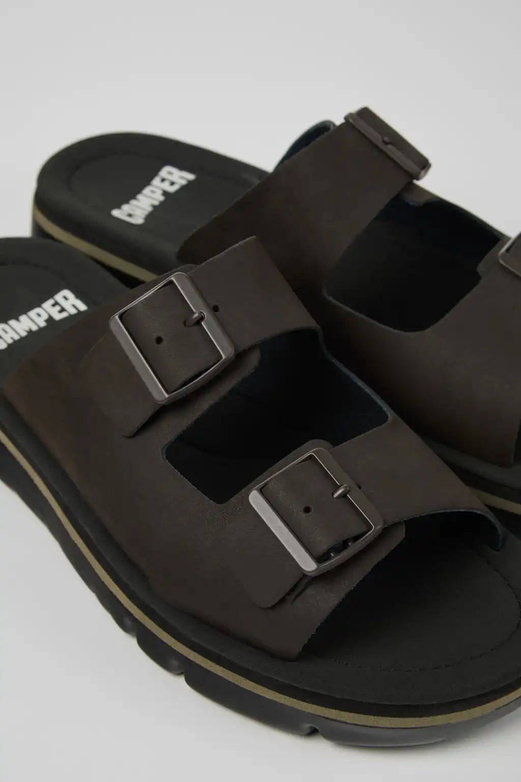 Oruga Black Leather Sandals for Men.