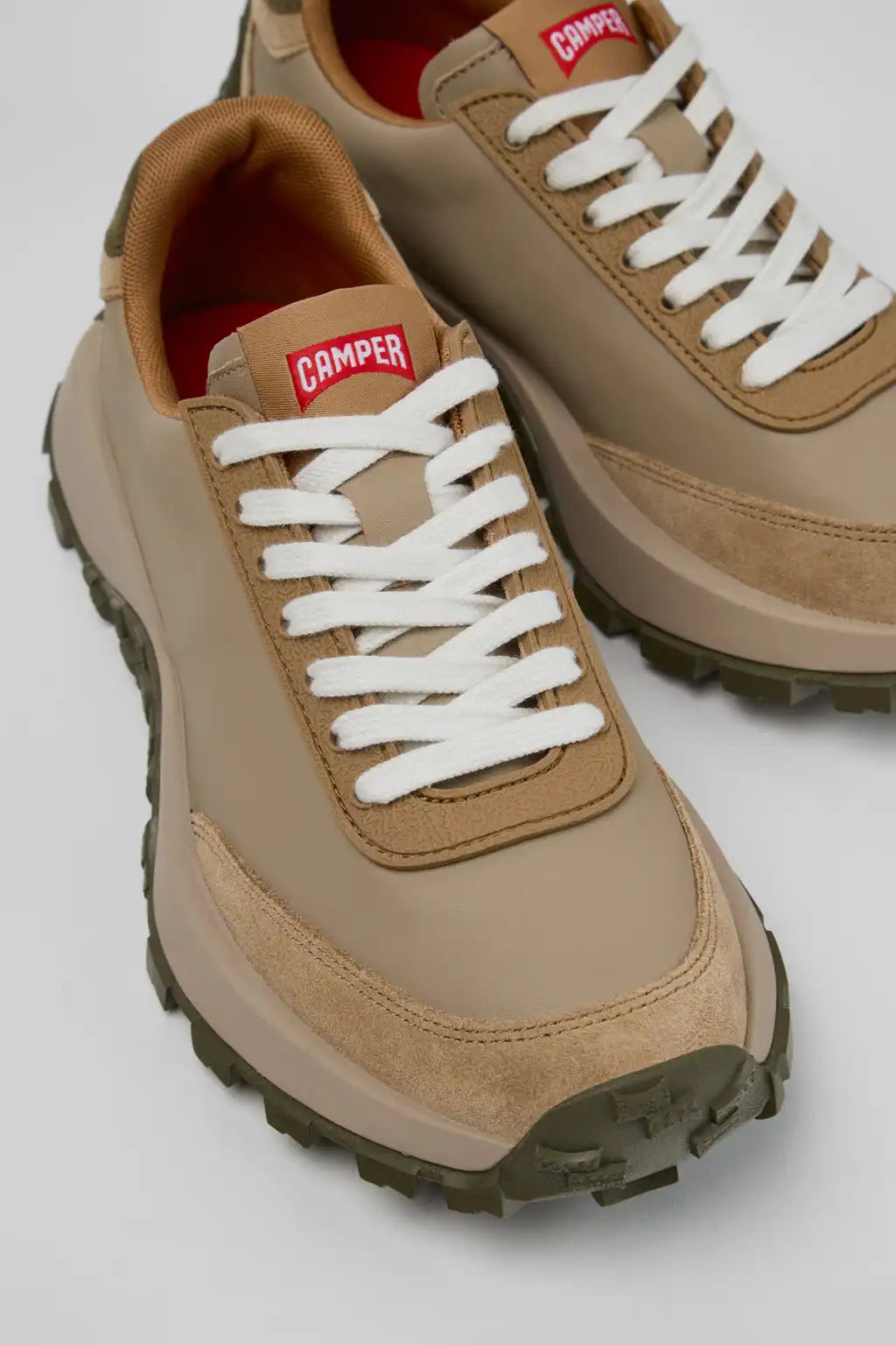 Drift Trail Gray Leather and Nubuck Sneakers for Women.