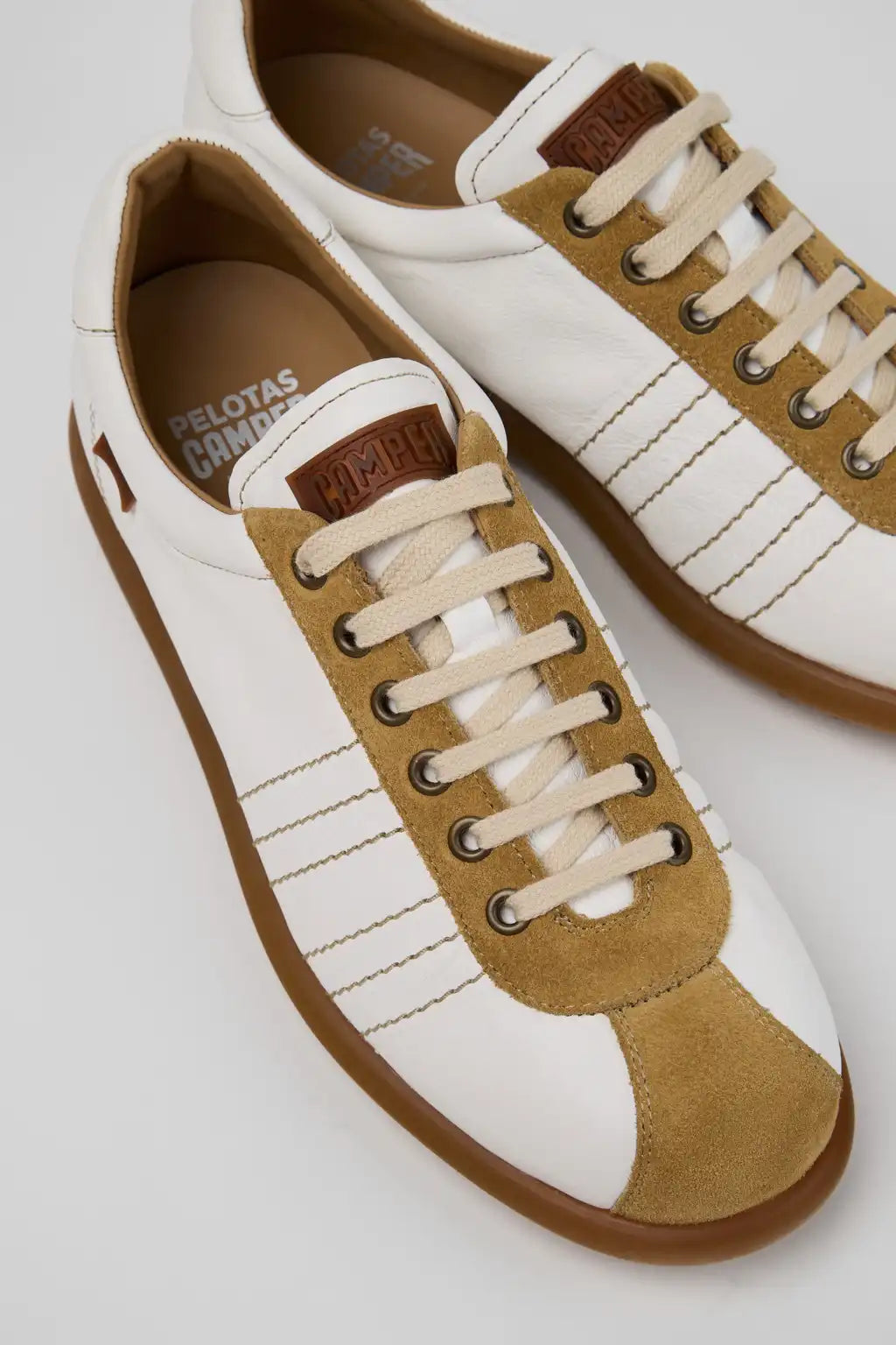 Pelotas Multicolor Vegetable-Tanned Leather Shoes for Men.