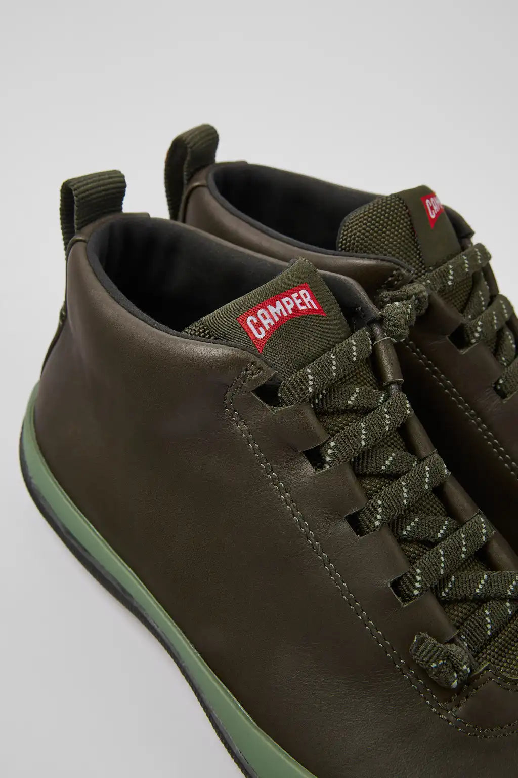 Peu Pista GORE-TEX Gray Nubuck and Textile Ankle Boots for Women