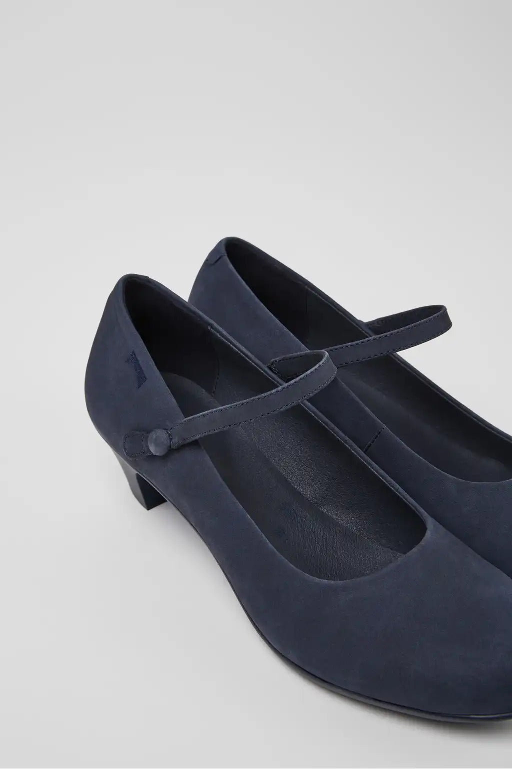 Helena Black Leather Shoes for Women.