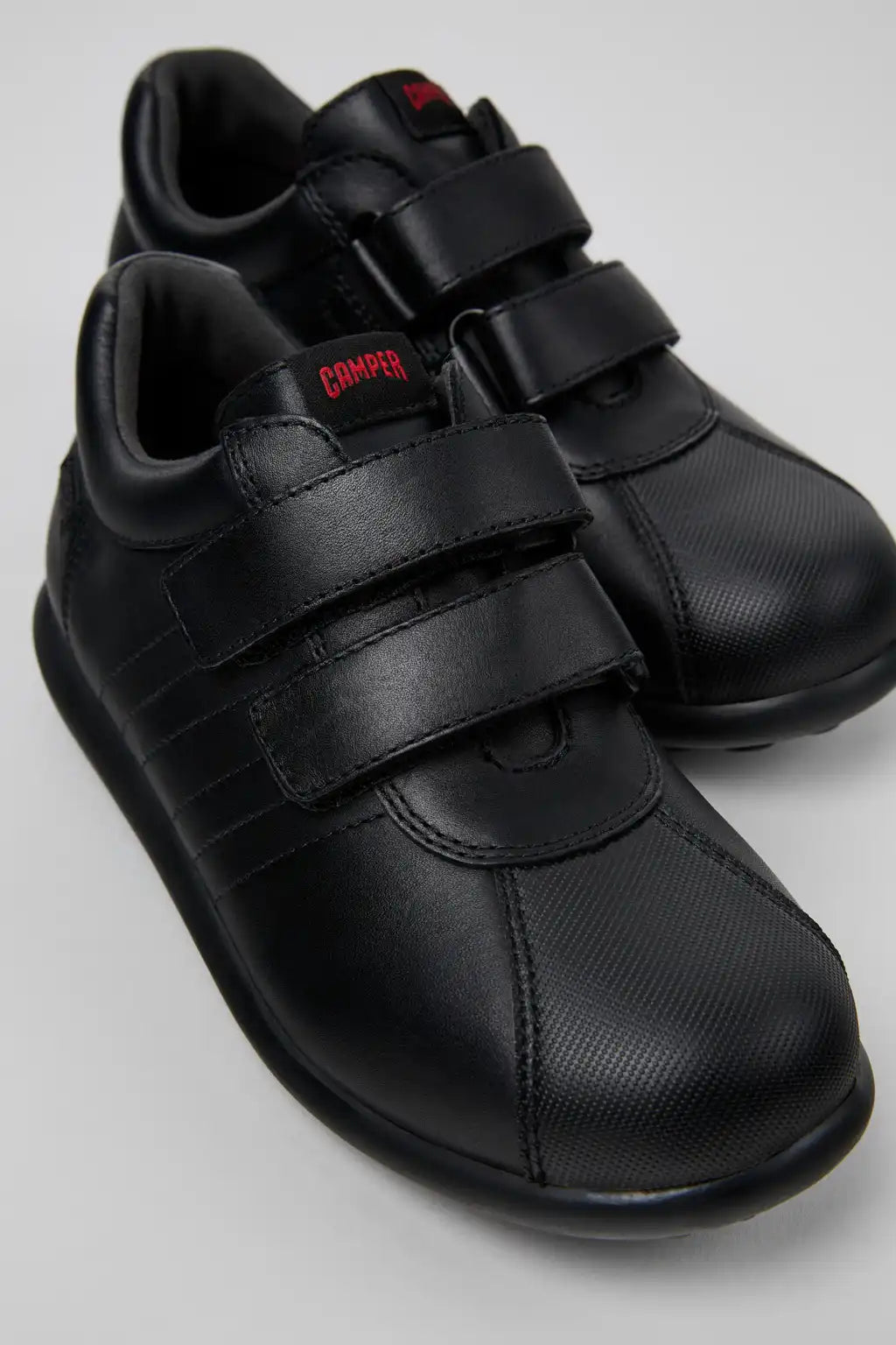 Pelotas Black Leather and Textile Shoes for Children.