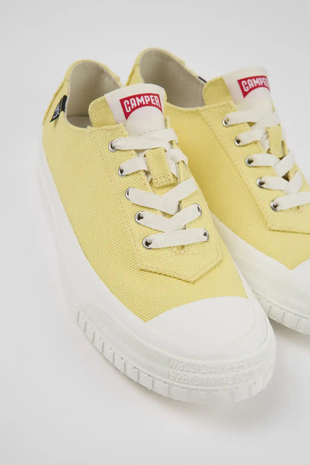 Camaleon Beige sneaker for women