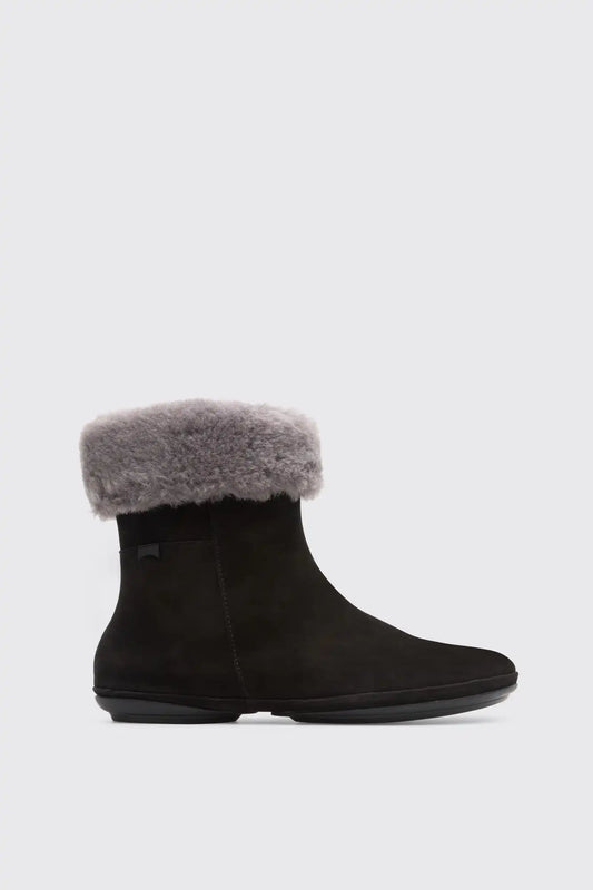 Right Black Ankle Boots for Women