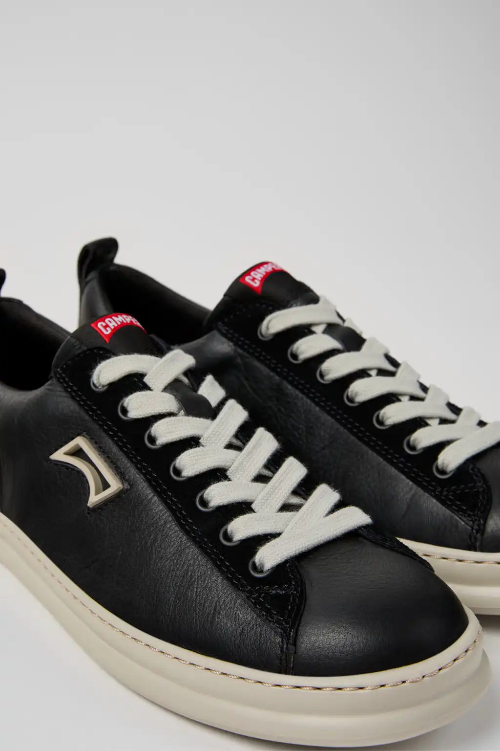 Runner White Leather and Nubuck Sneakers for Men.
