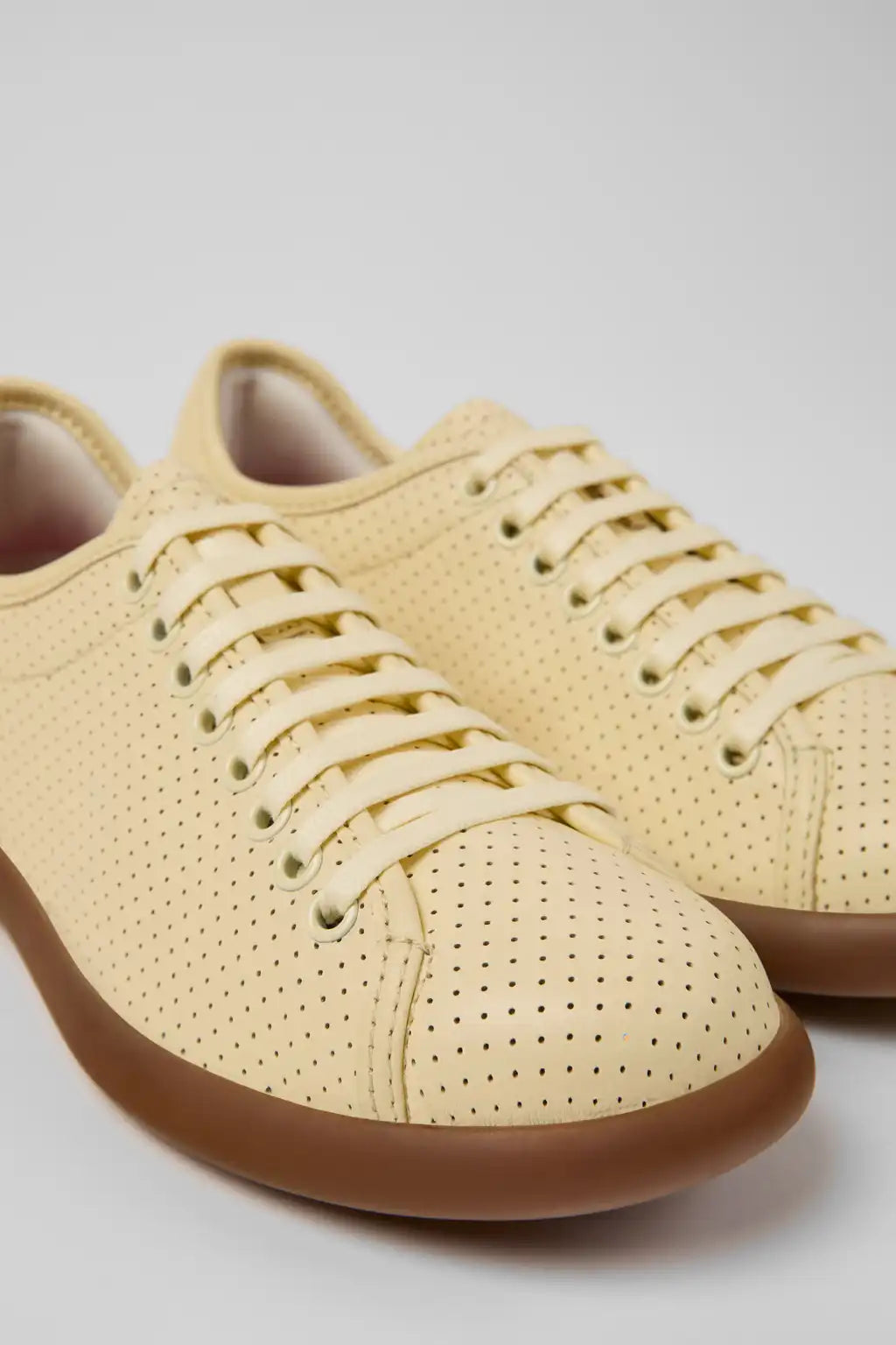 Pelotas Soller White Leather Sneakers for Women.