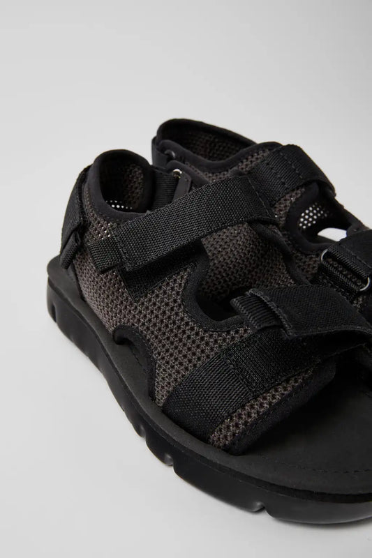Oruga Black and grey sandals for women