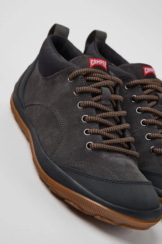 Peu Pista GM GORE-TEX Gray Suede and Textile Shoes for Men.