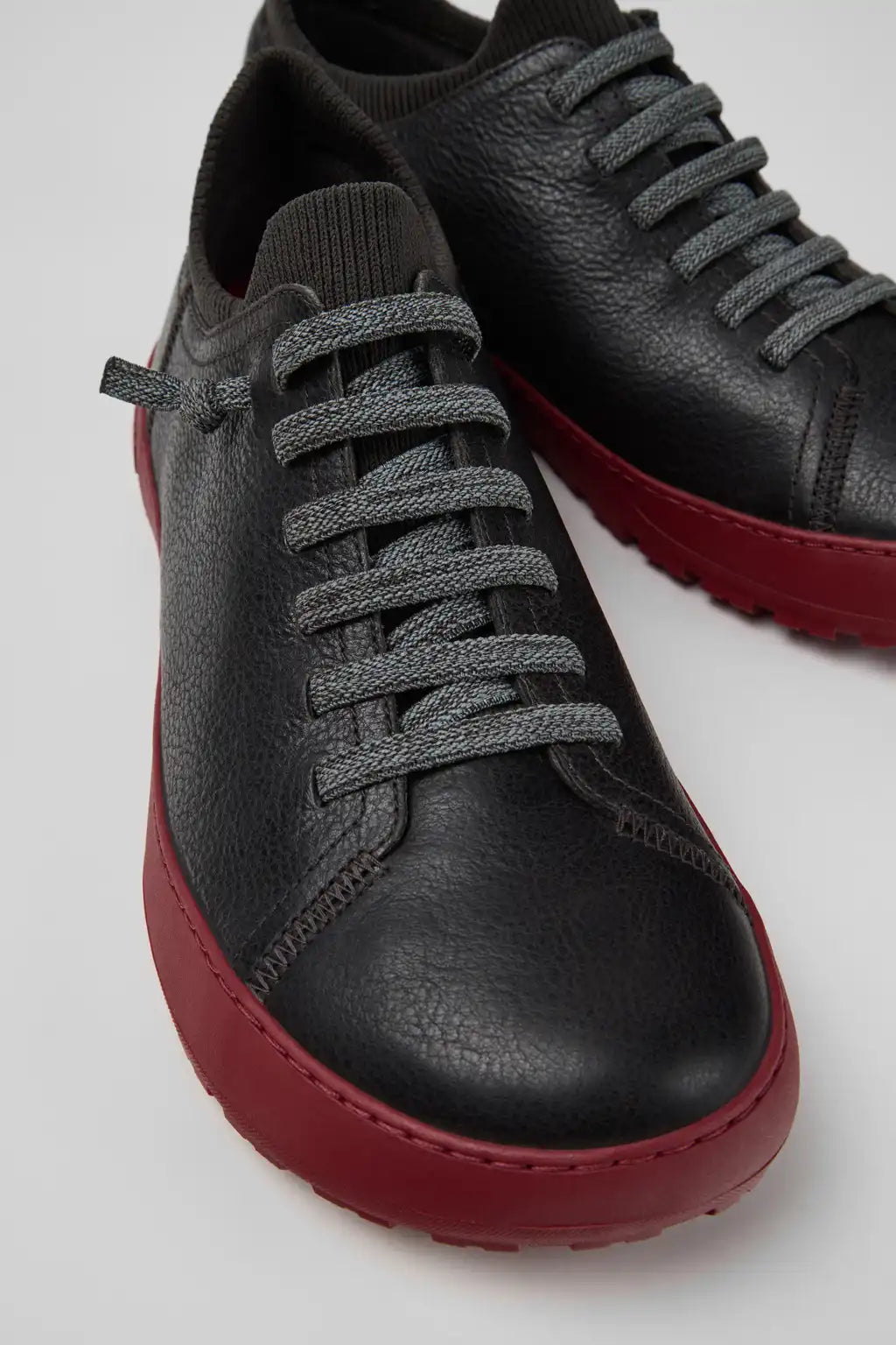 Peu Serra Black and Gray Regenerative Leather and Textile Shoes for Men.
