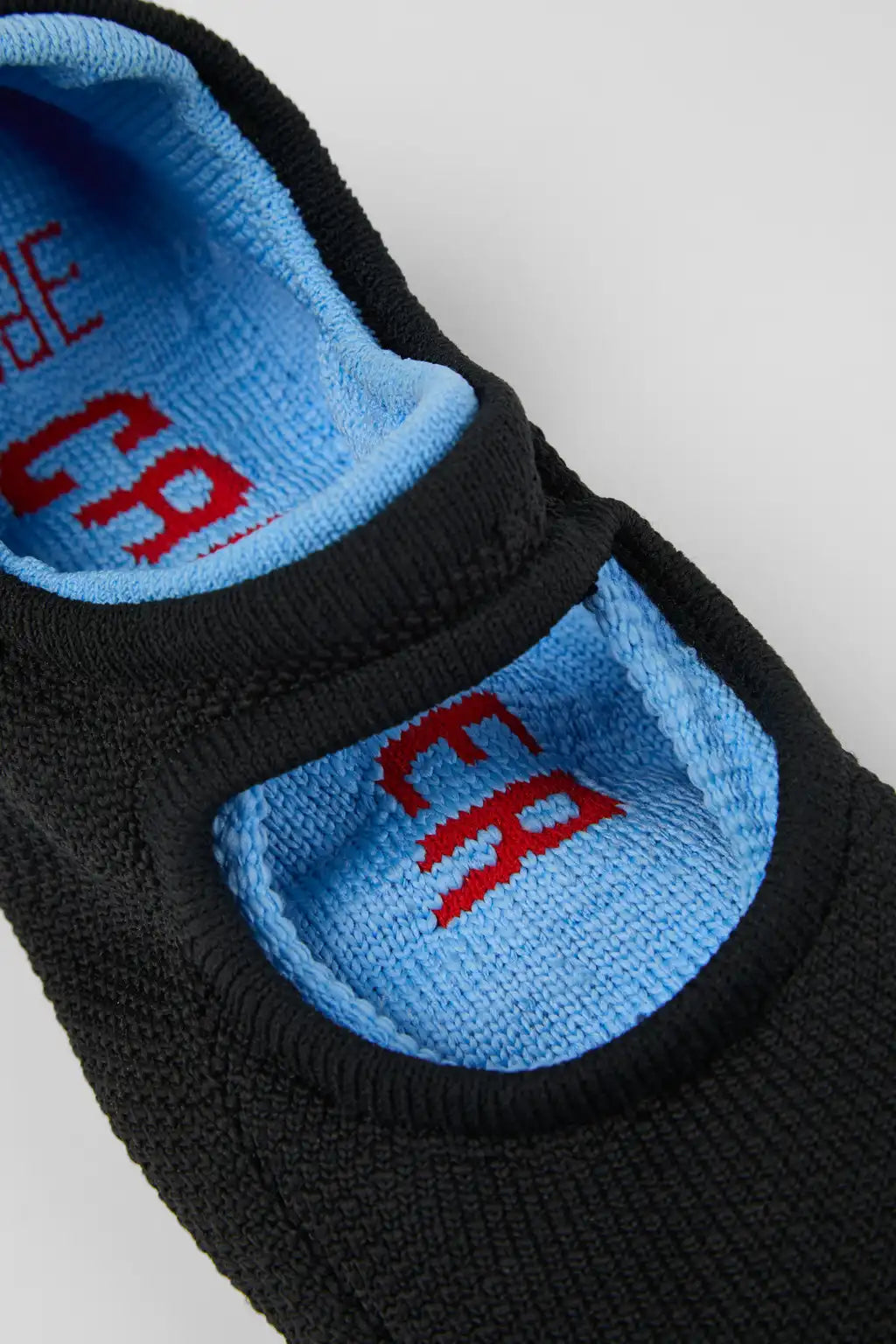 Right Niko Uppers Black and blue uppers (x2) for your right and left shoes.