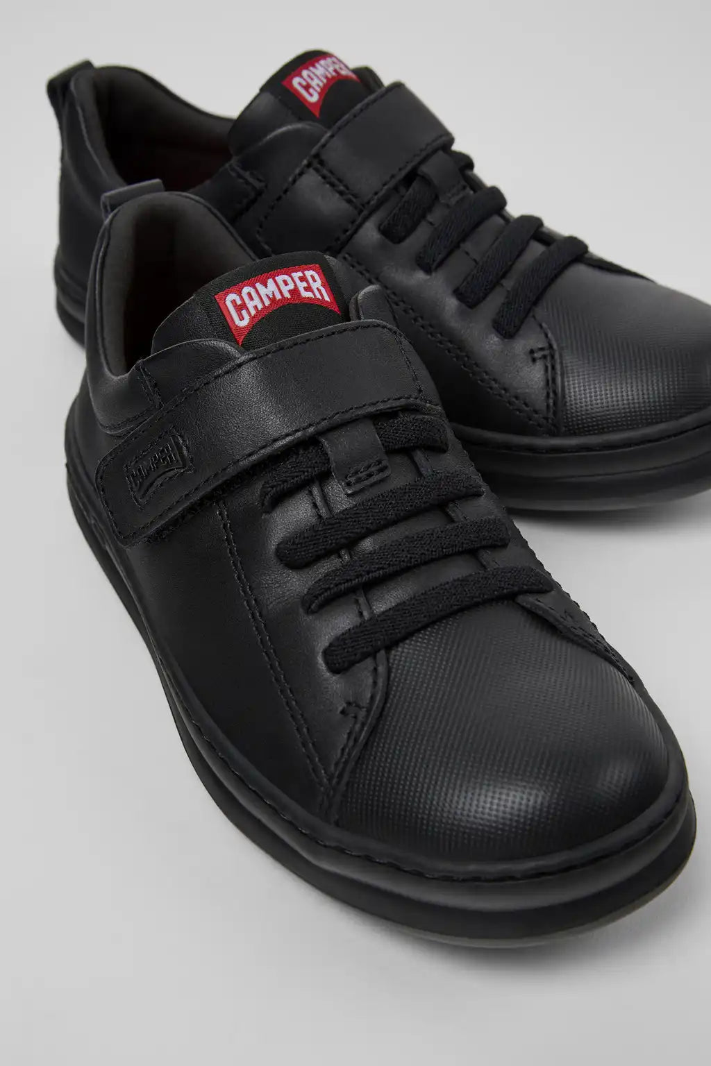 Runner Blue Leather and Textile Sneakers for Children.