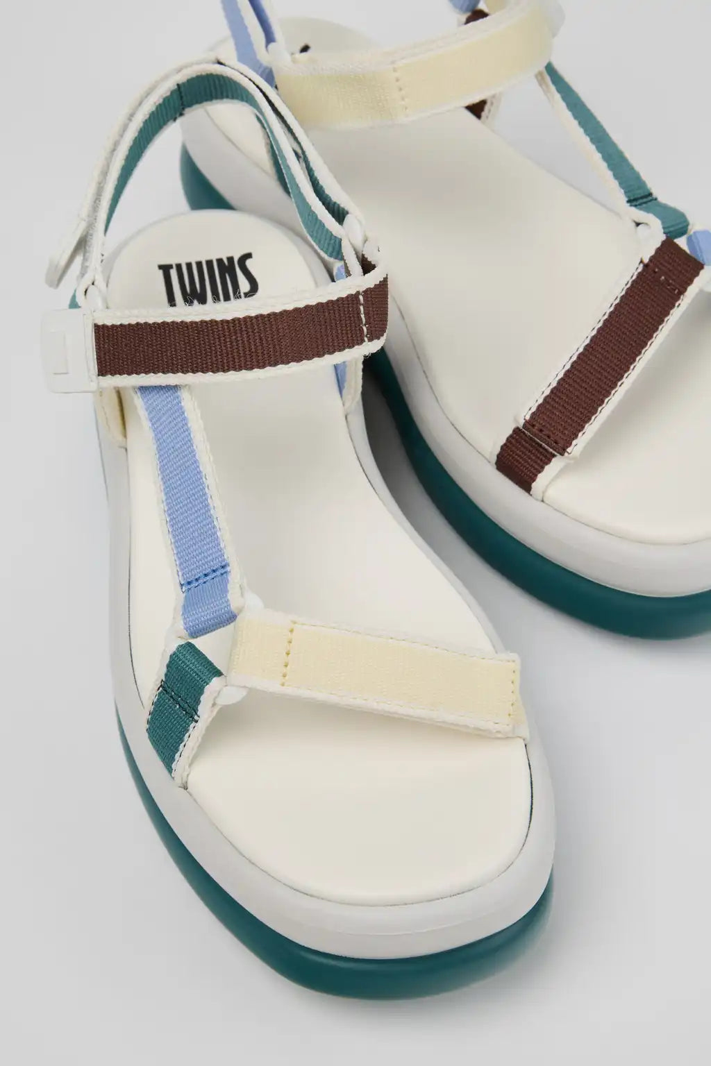 Pelotas Flota Up Black Textile Sandals for Women.