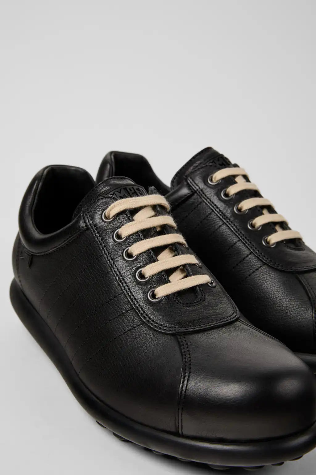 Pelotas Black and Gray Vegetable-Tanned Leather Shoes for Men.